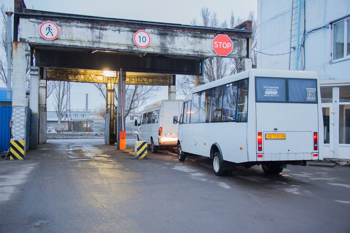 Маршрутки готовы к возить пассажиров Маршрутки готовы к возить пассажиров