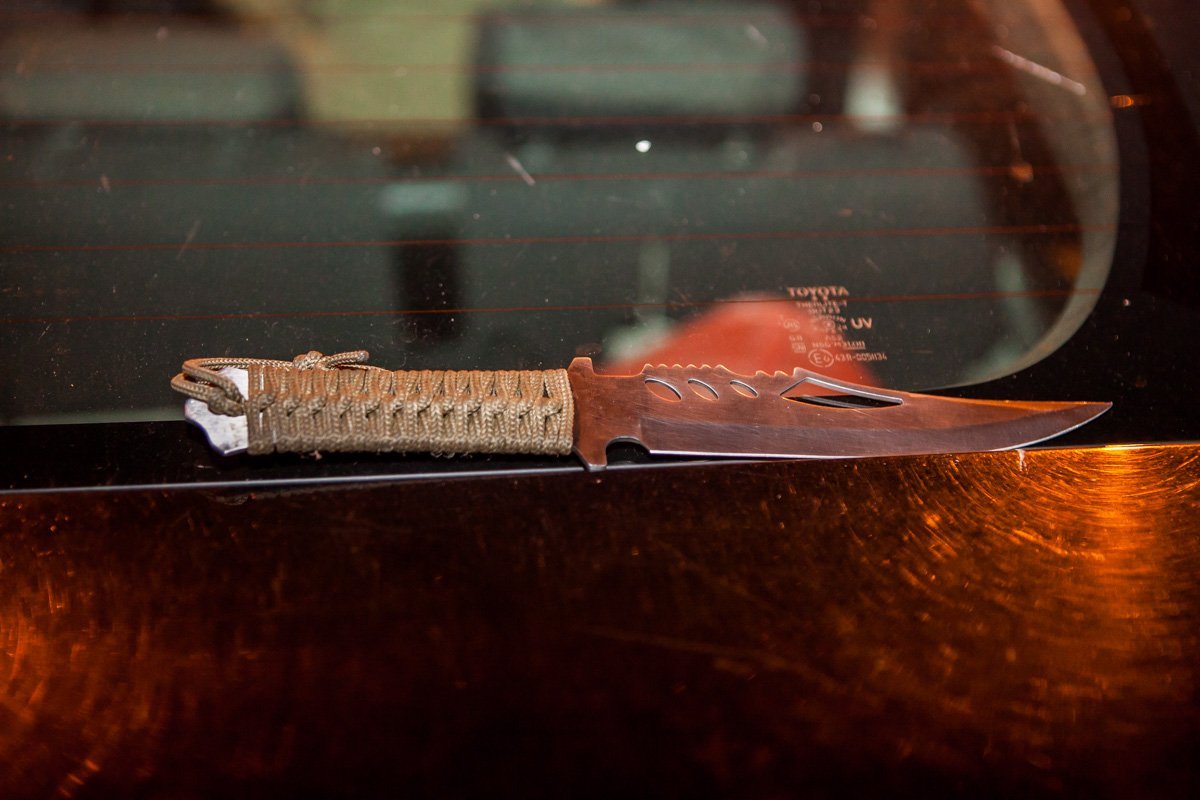 Нож, с которым напали на водителя