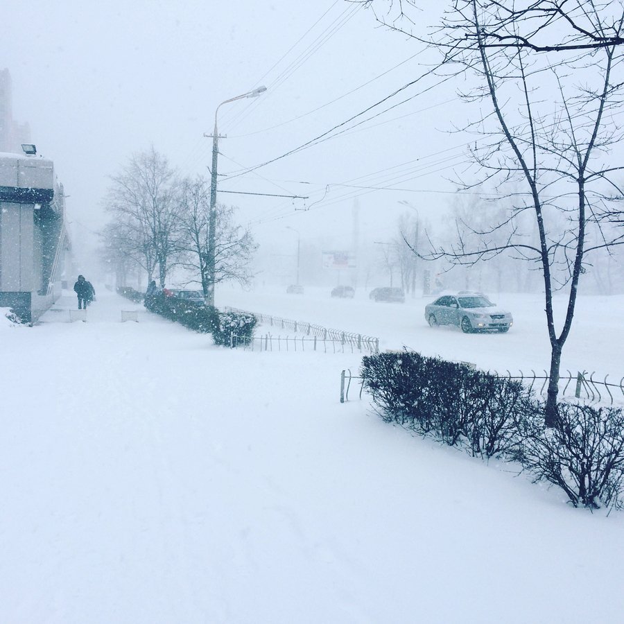 Как отреагировали жители Днепра на непогоду в Instagram 2