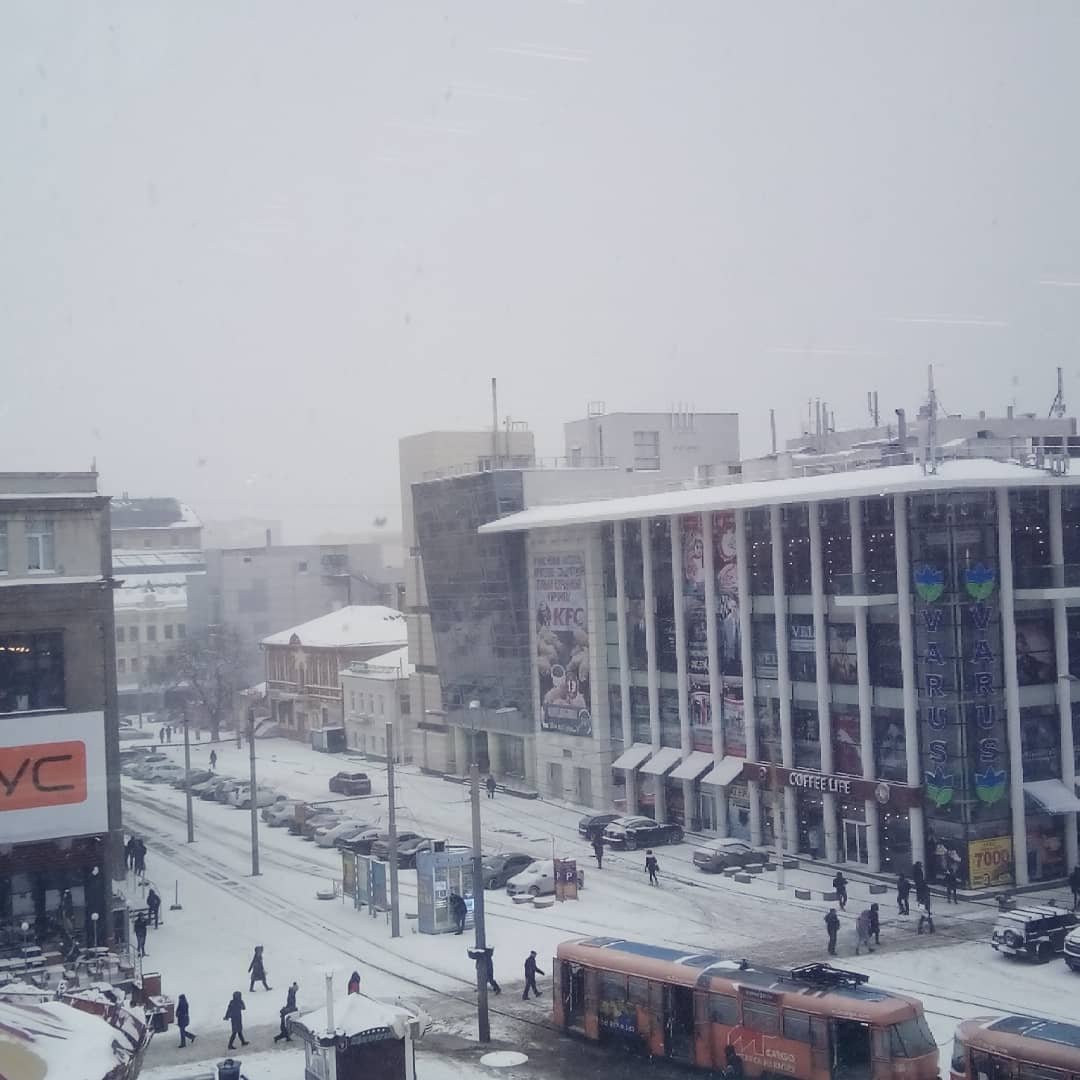 Как отреагировали жители Днепра на непогоду в Instagram 17