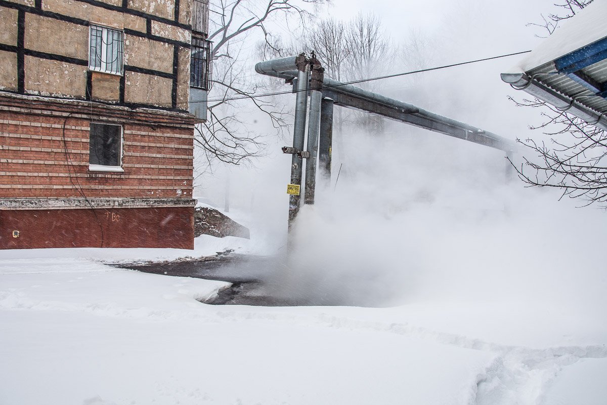 19 марта рано утром на Александра Поля случилась авария 19 марта рано утром на Александра Поля случилась авария