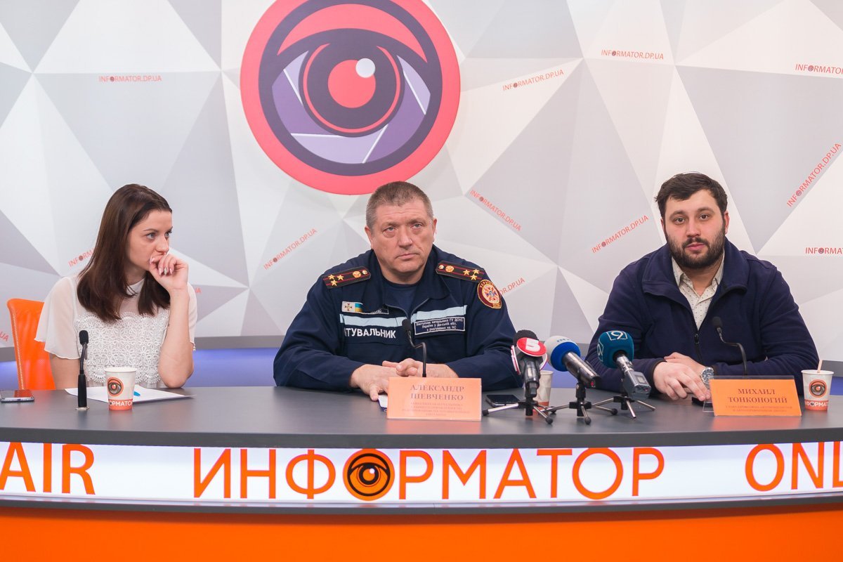 Спасатели и автоперевозчики Днепра готовы к третьей волне циклона