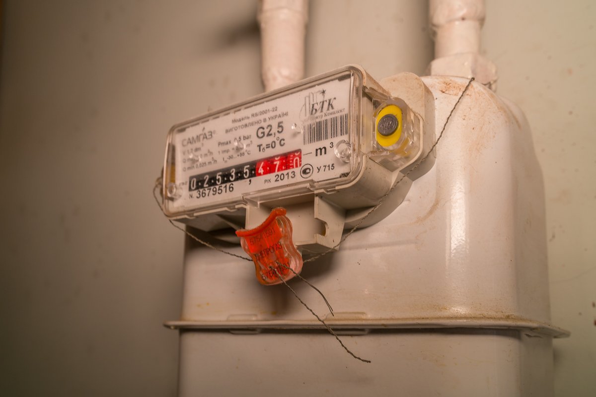 В квартирах счетчики установили бесплатно В квартирах счетчики установили бесплатно