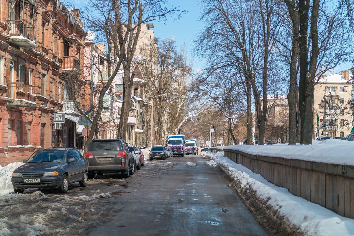  Бригада «Днепрводоканала» работает на месте с самого утра