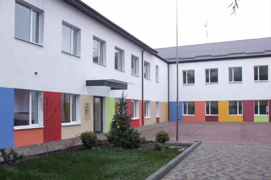 В Днепропетровской области активно реконструируют опорные школы 1