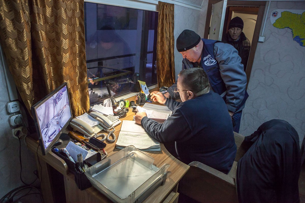 На АТП ведут журнал проверок транспортных средств На АТП ведут журнал проверок транспортных средств