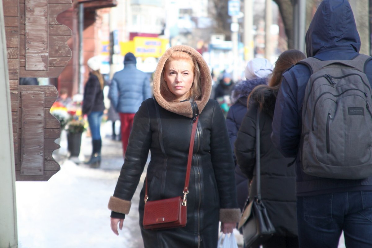 Ксена принцеса-офисный сотрудник Ксена принцеса-офисный сотрудник