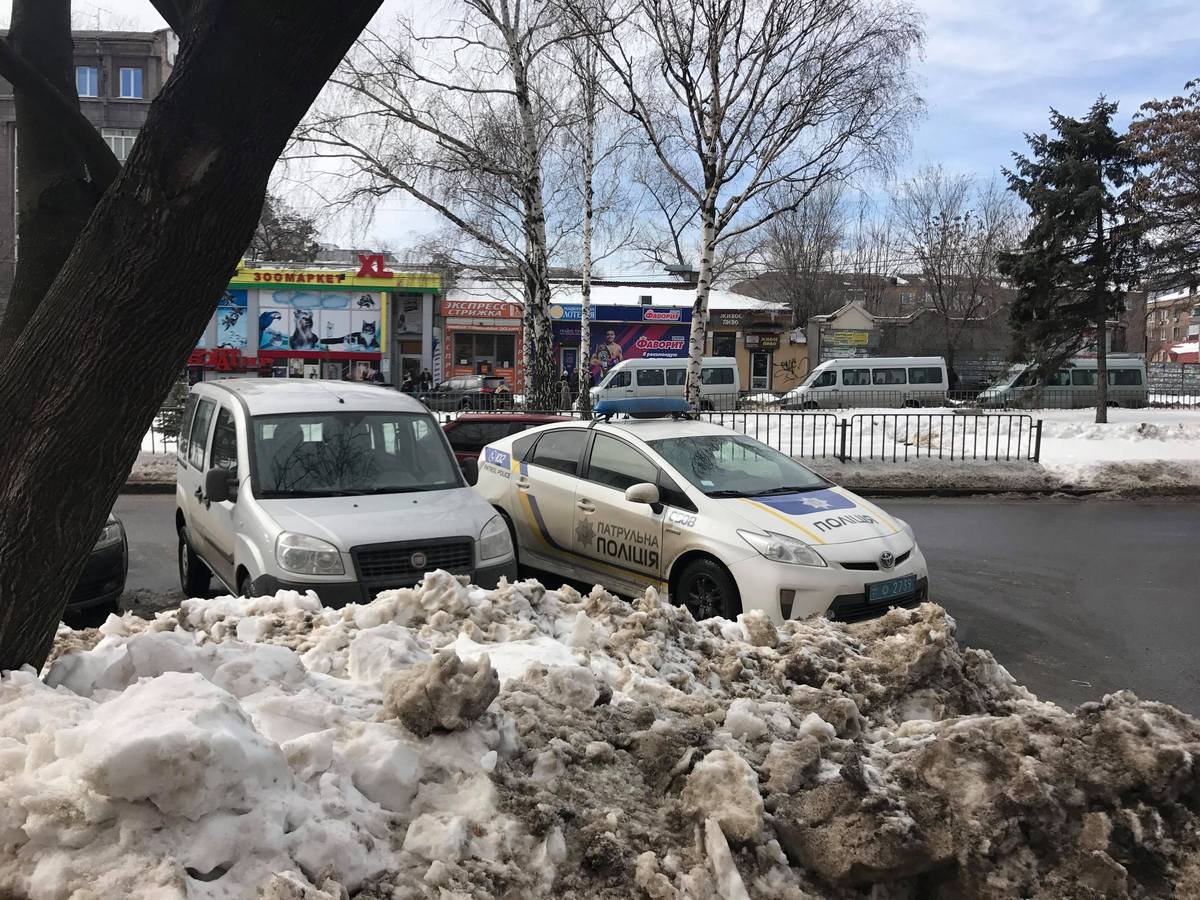 На месте работала патрульная полиция На месте работала патрульная полиция