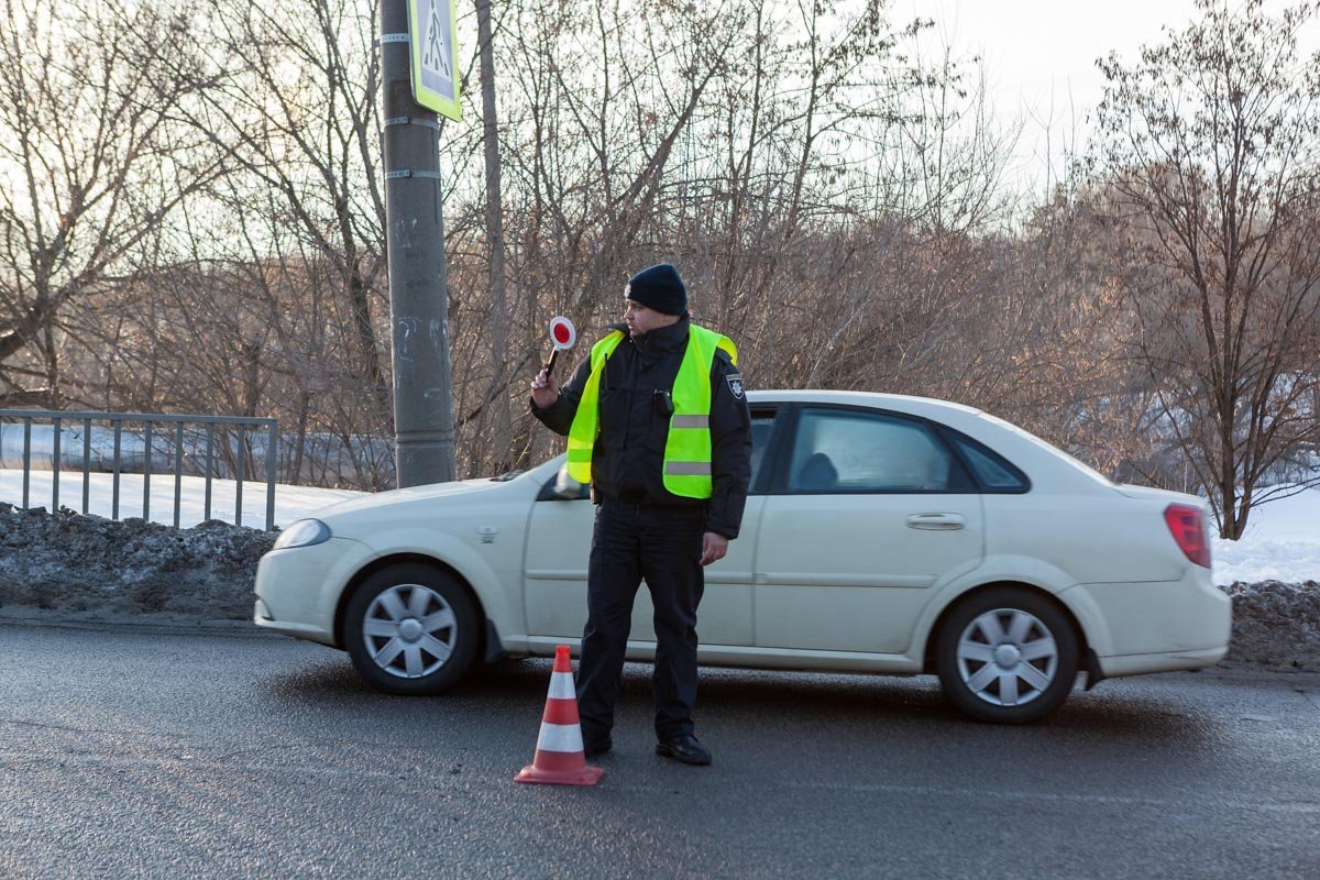 Движение в сторону Набережной Победы затруднено