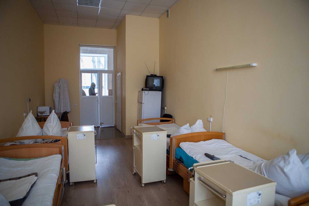 На данный момент в госпитали лечатся 169 человек На данный момент в госпитали лечатся 169 человек