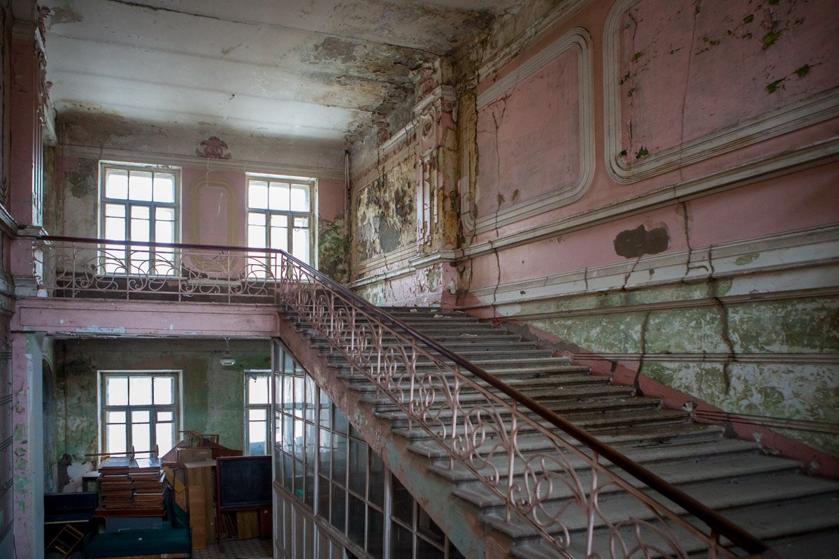 Отличные декорации для хоррора Отличные декорации для хоррора