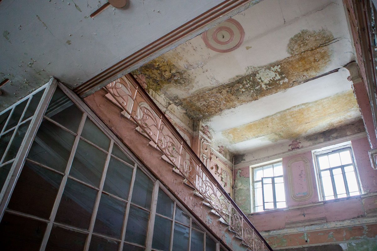 Где-то еще виднеются записи солдат Где-то еще виднеются записи солдат