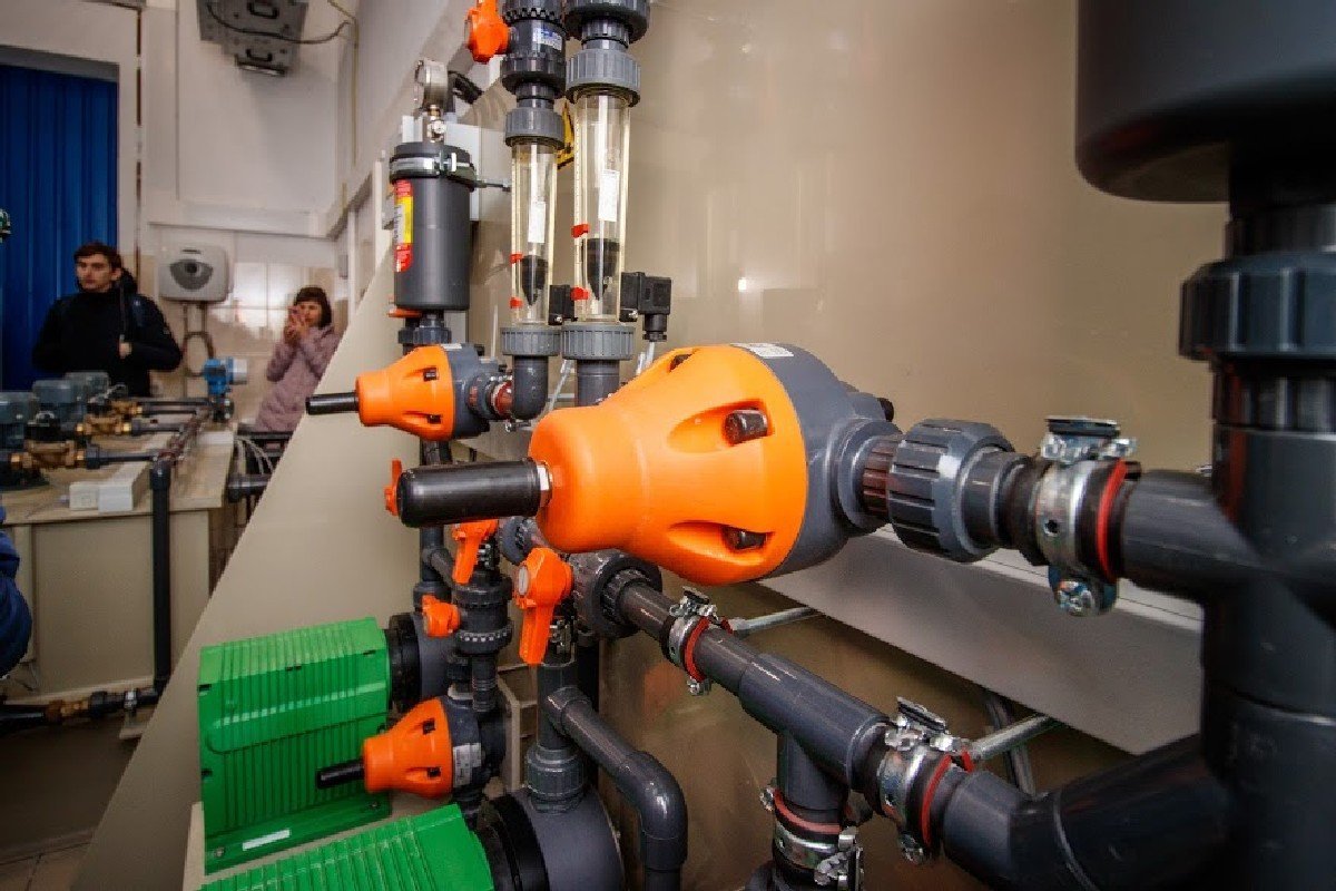 К потребителям вода будет поступать без запаха и привкуса К потребителям вода будет поступать без запаха и привкуса