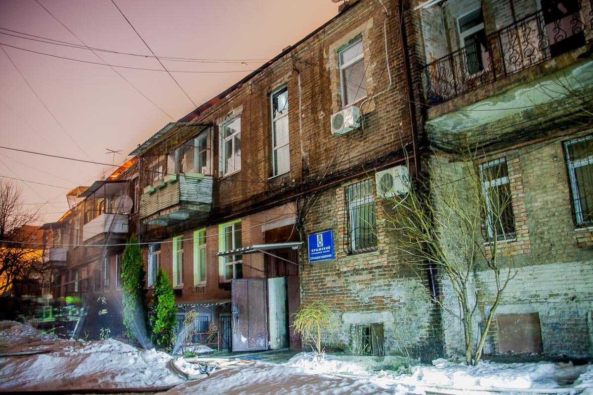 Всех жильцов дома эвакуировали