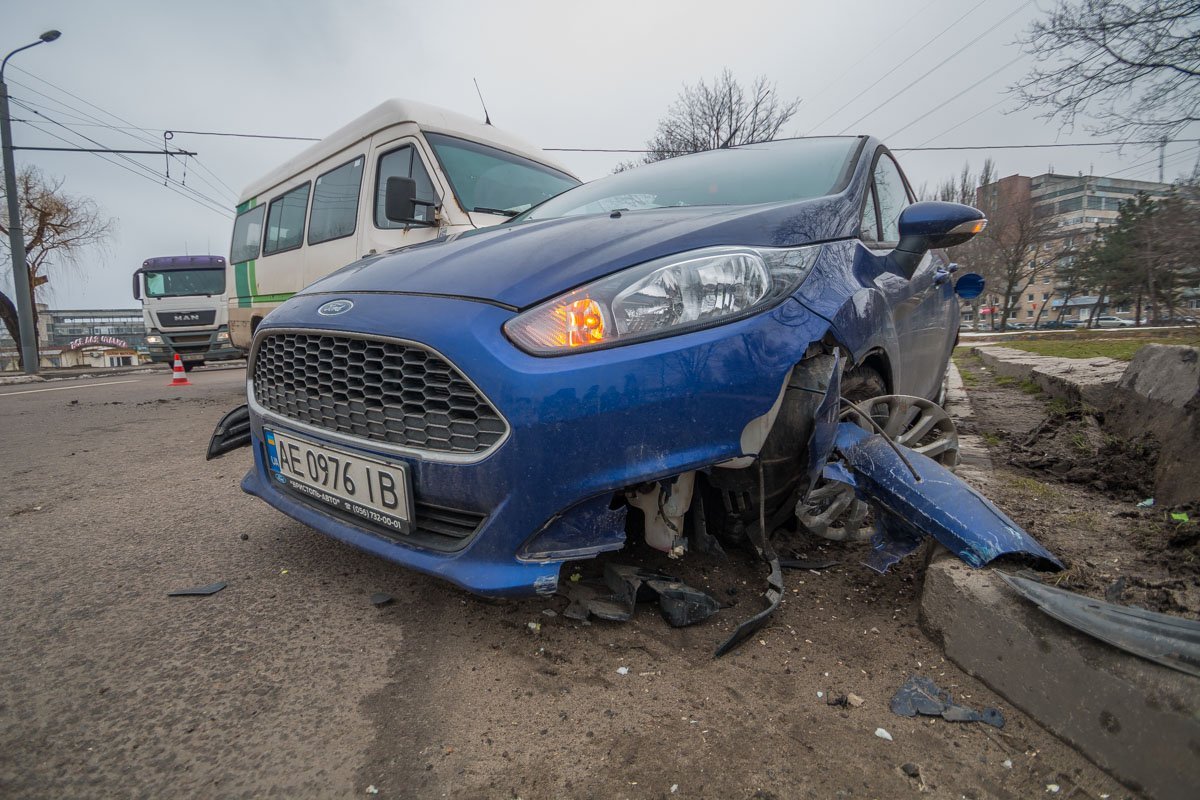 В маршрутке было много пассажиров, но никто не пострадал