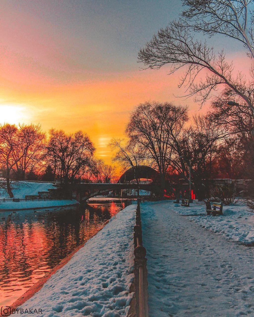 В красках заката. Фото: bybakar