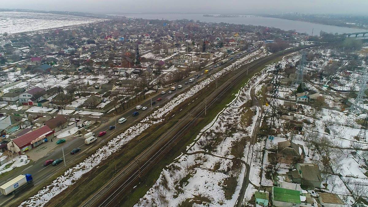 Яма заняла обе полосы