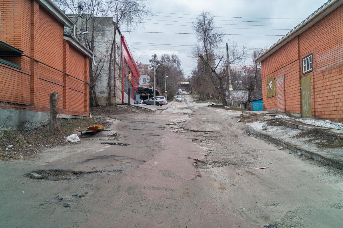 Казалось бы, живи да радуйся. Но как бы не так Казалось бы, живи да радуйся. Но как бы не так