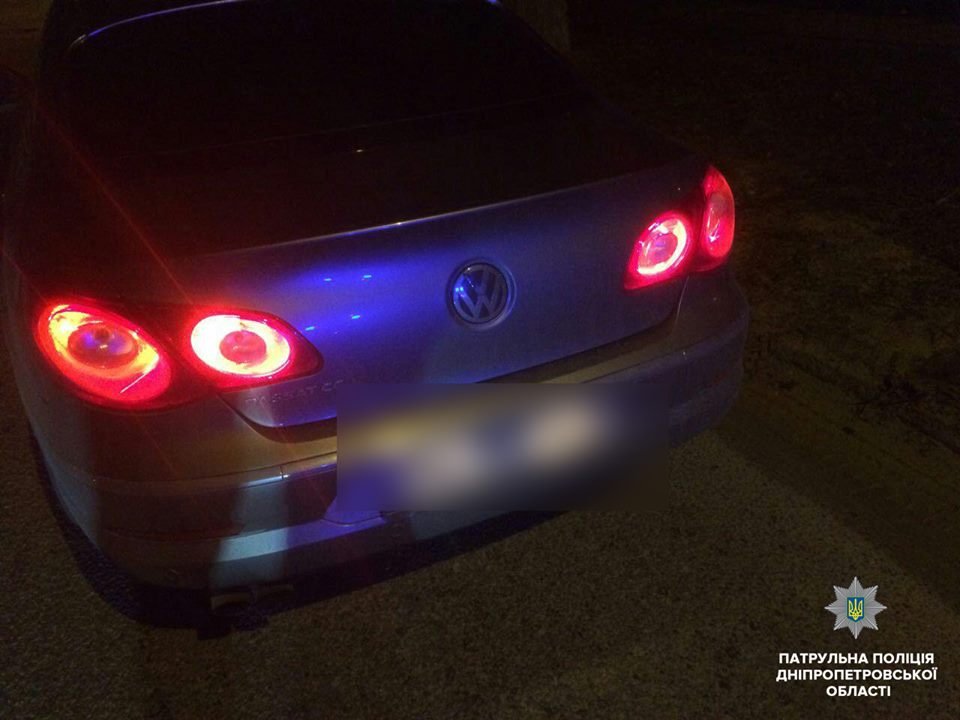 В Днепре патрульные нашли автомобиль, угнанный два года назад 1