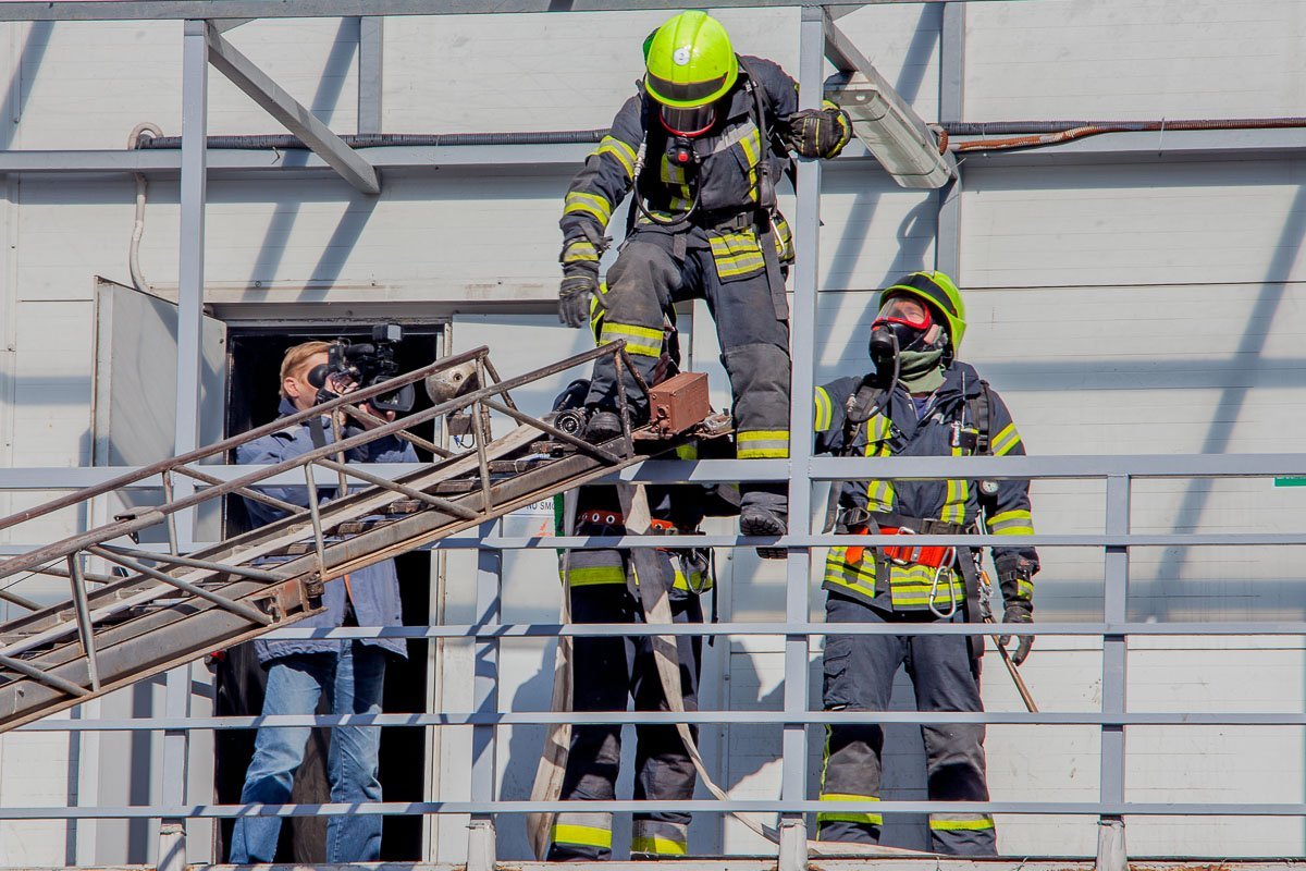 Все действия в таких ситуациях отточены до автоматизма