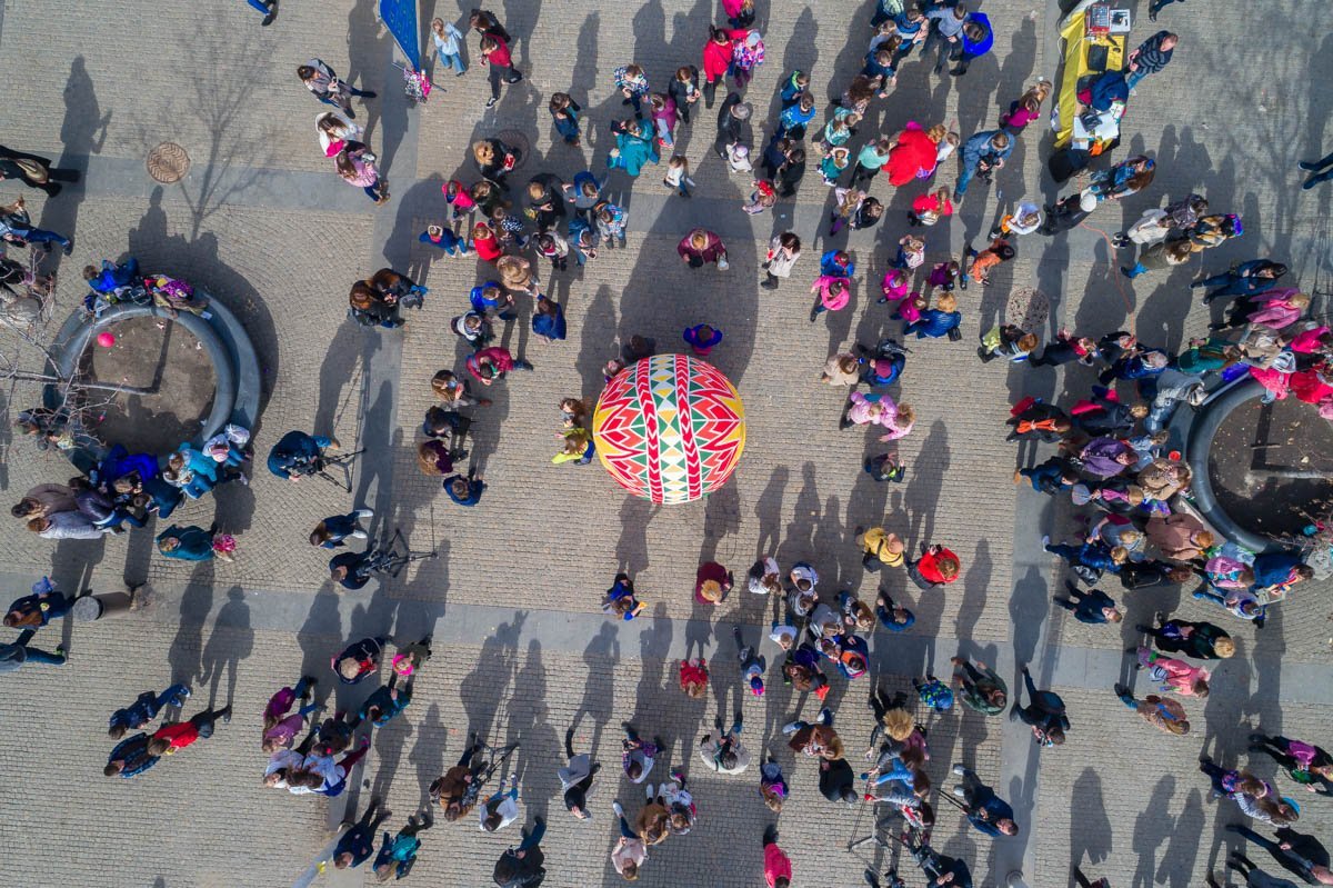 5 апреля в 15:00 на Европейской площади город установил новый рекорд Украины 5 апреля в 15:00 на Европейской площади город установил новый рекорд Украины