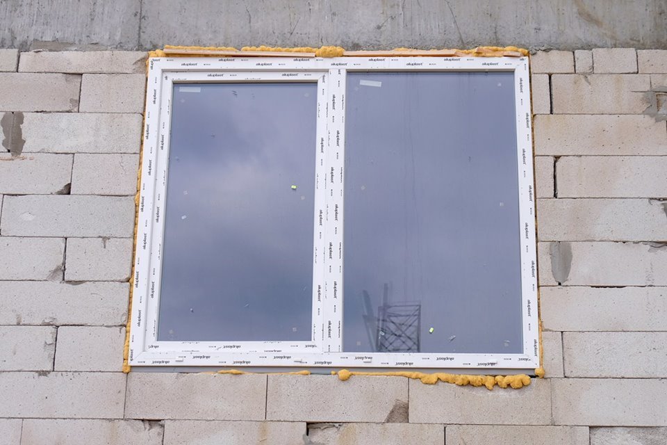 С наступлением тепла, работы на строительной площадке только набирают обороты