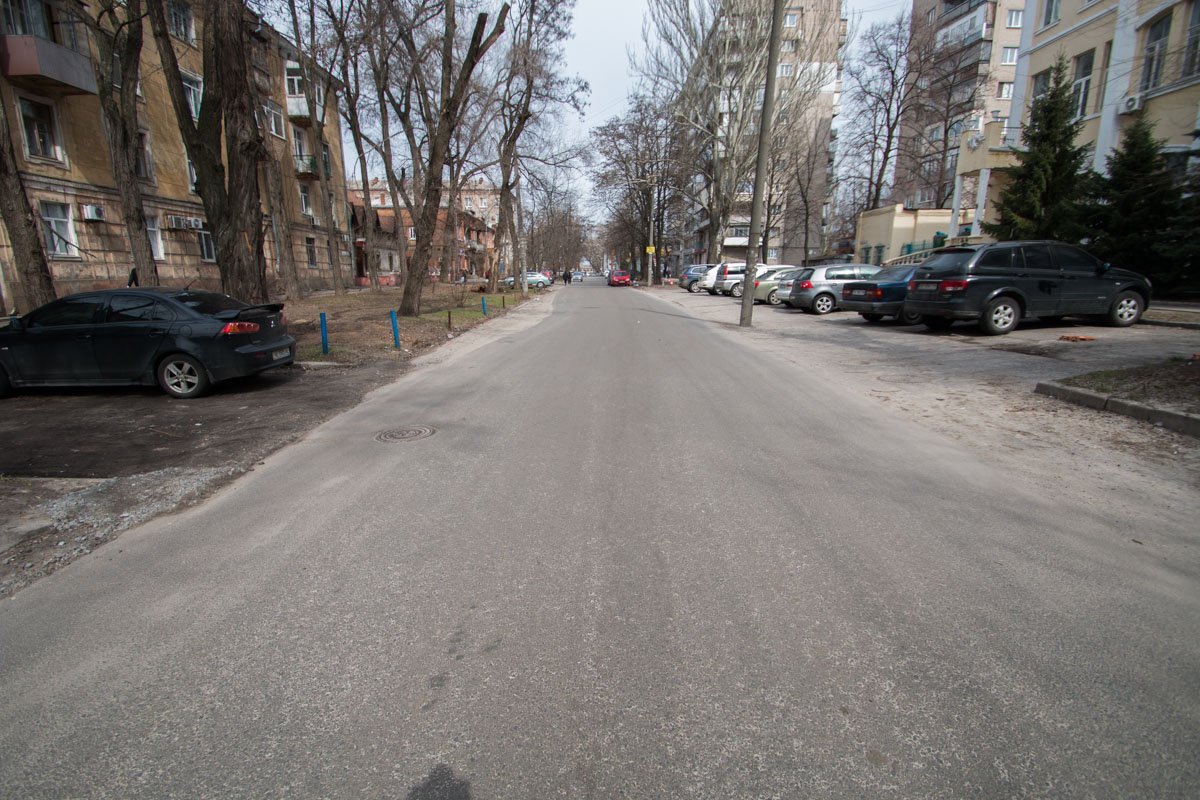 Покрытие обновили за счет средств из местного бюджета Покрытие обновили за счет средств из местного бюджета