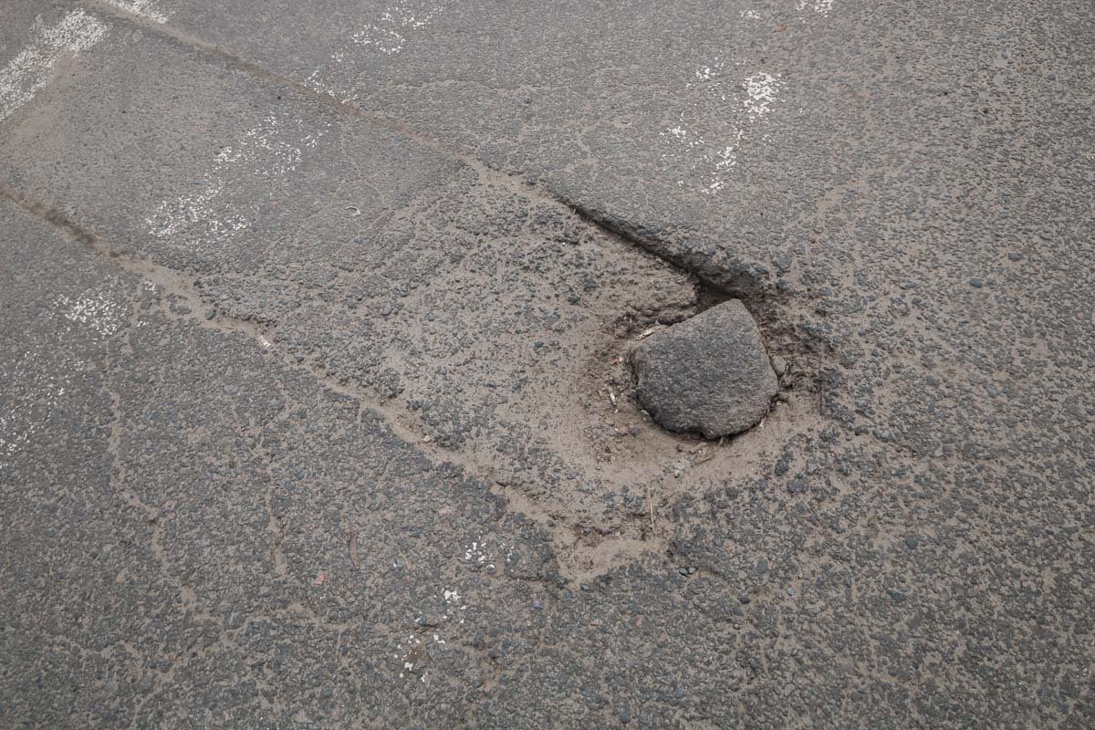 Власти обещают выполнить не только ямочный, но и капитальный ремонт дорог Власти обещают выполнить не только ямочный, но и капитальный ремонт дорог