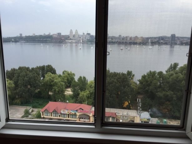 Вид из окон квартиры завораживает