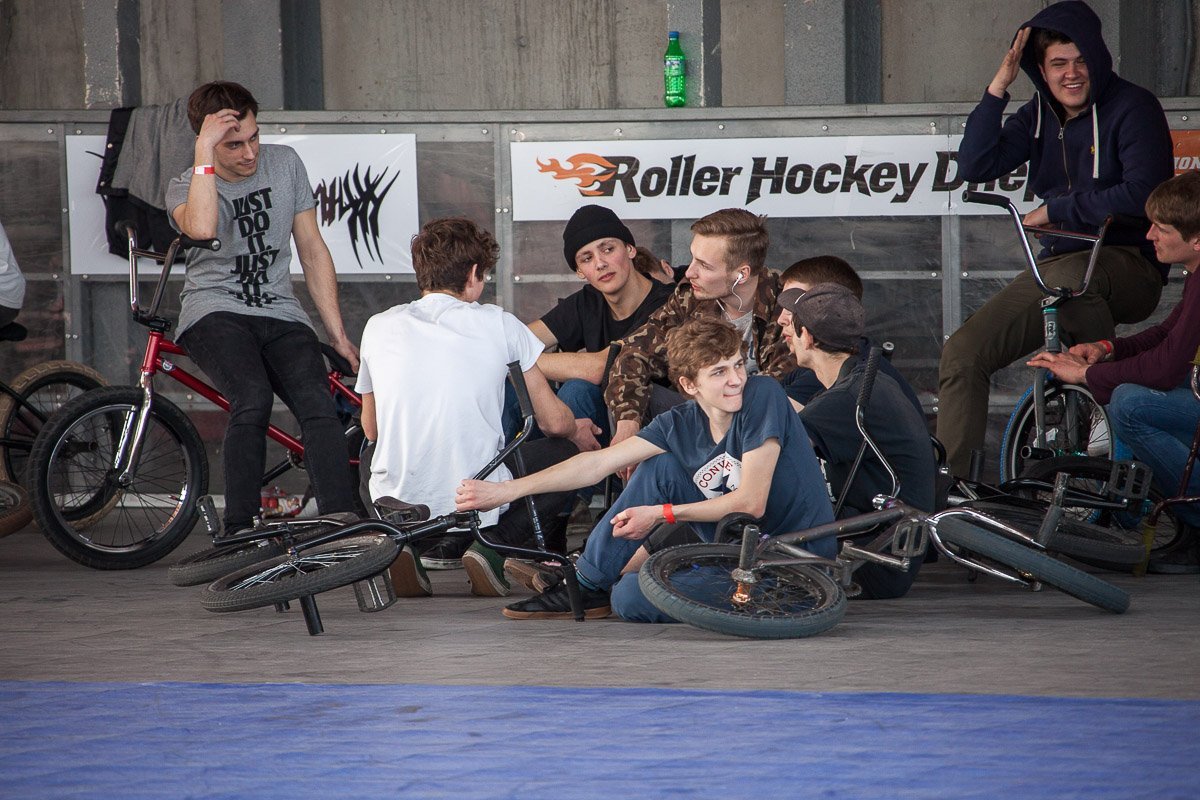 Как здорово, что все мы здесь сегодня собрались... Как здорово, что все мы здесь сегодня собрались...