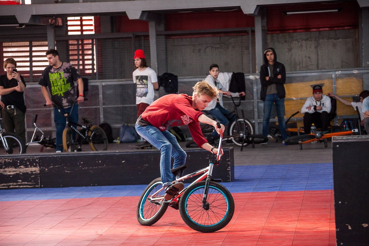 Максимально сосредоточен Максимально сосредоточен