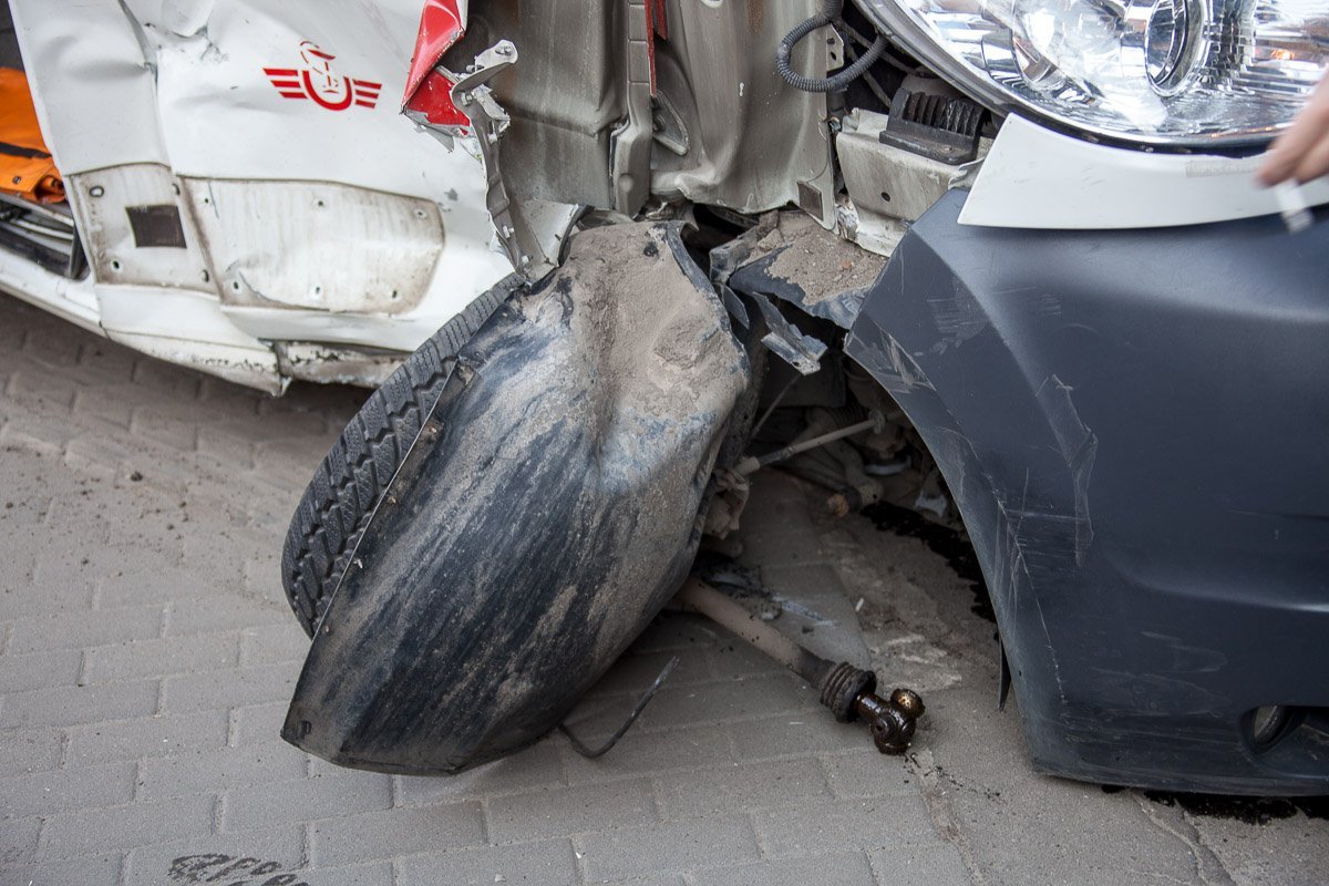 «Скорая» спешила помочь человеку, у которого произошел инсульт «Скорая» спешила помочь человеку, у которого произошел инсульт