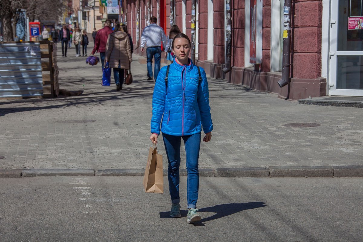 Просыпаться рано, чтобы сходить в церковь, а потом идти на работу - сложно