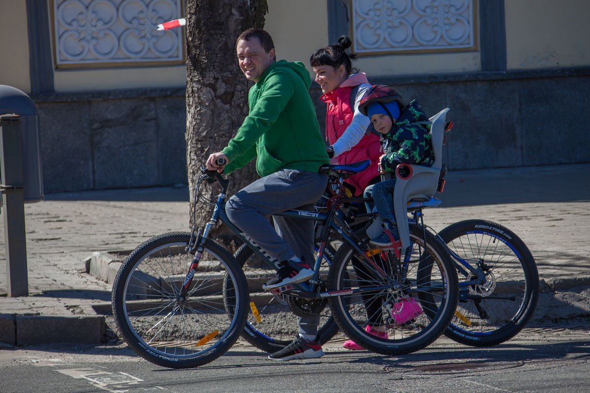 Счастливая и здоровая семья. Милота :)