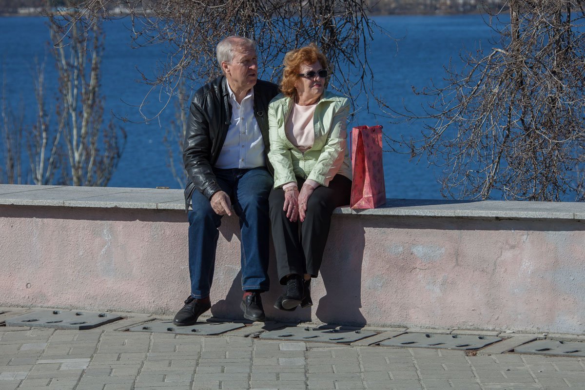 Хотелось бы, чтобы каждый встретил такую любовь, с которой встретишь старость Хотелось бы, чтобы каждый встретил такую любовь, с которой встретишь старость