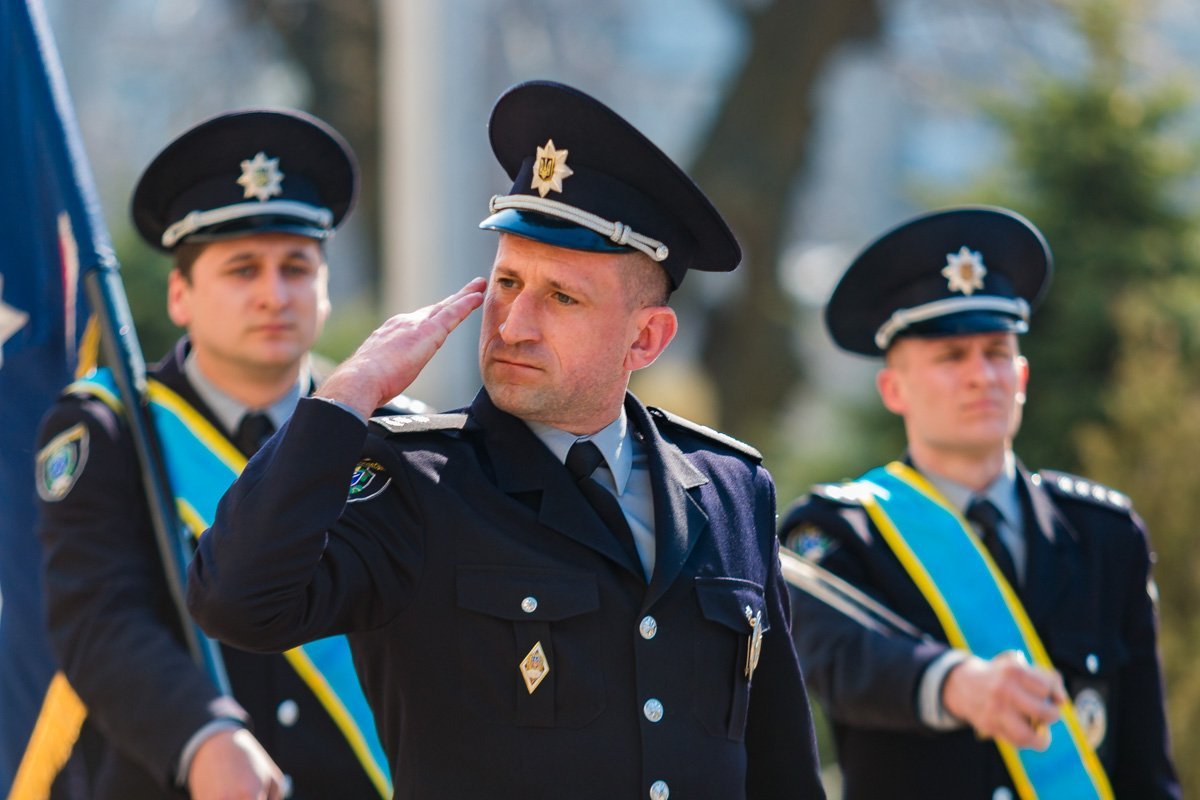 Пока страну охраняют сильные бойцы, нам нечего бояться  Пока страну охраняют сильные бойцы, нам нечего бояться