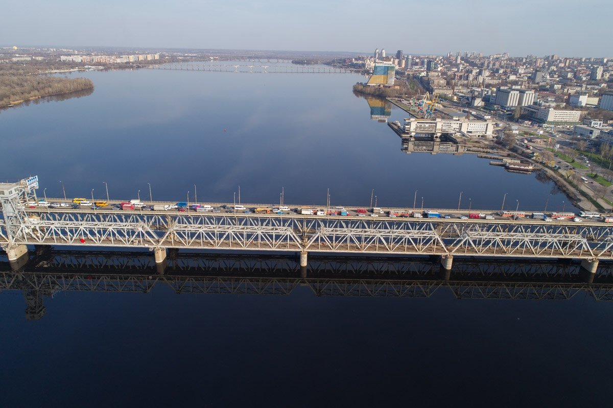 Из-за аварии образовалась пробка