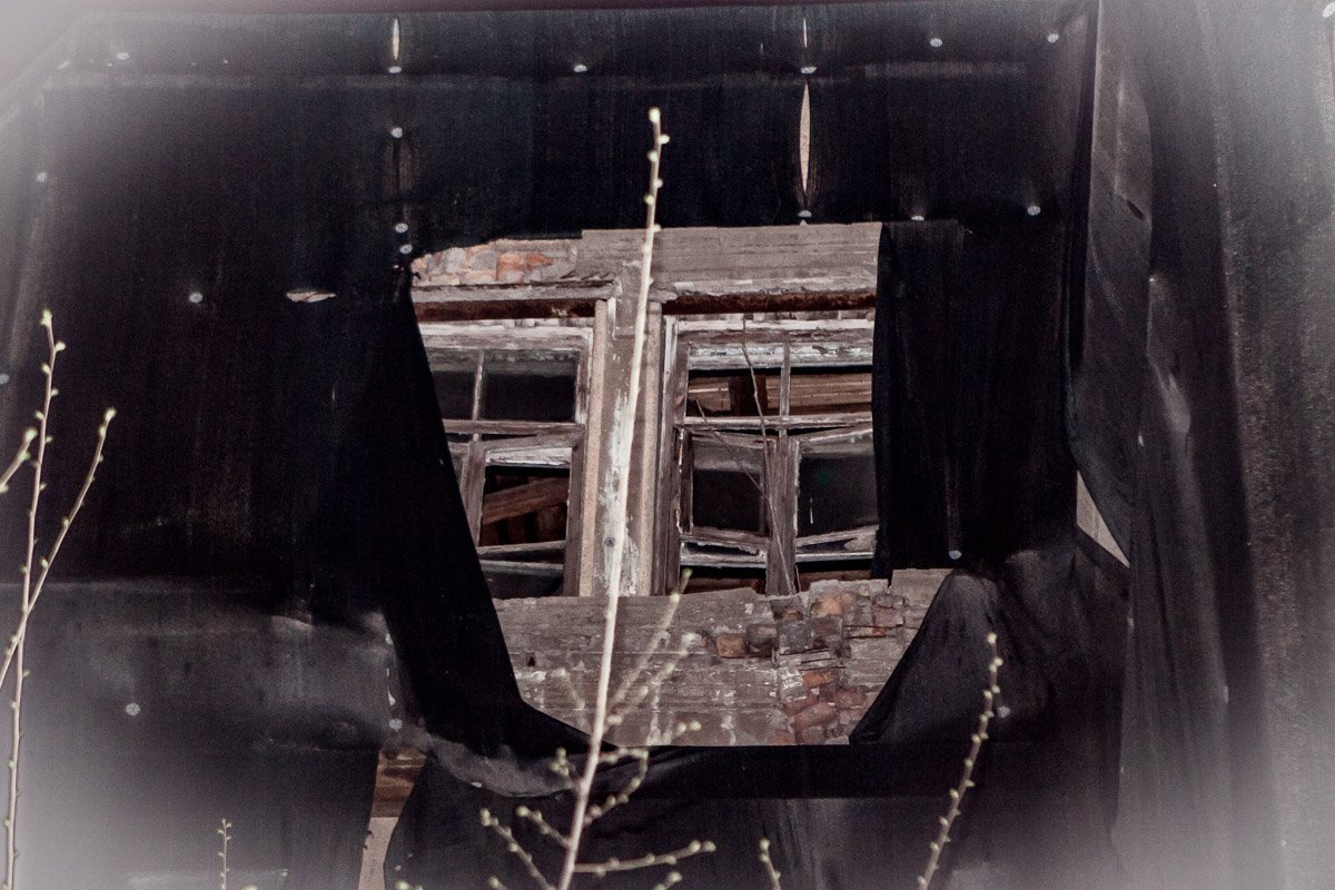 Мрачное, неблагополучное, негативное место - в пятницу 13 именно то, что нужно