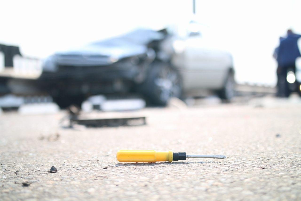 Водитель автомобиля совершил аварийную остановку