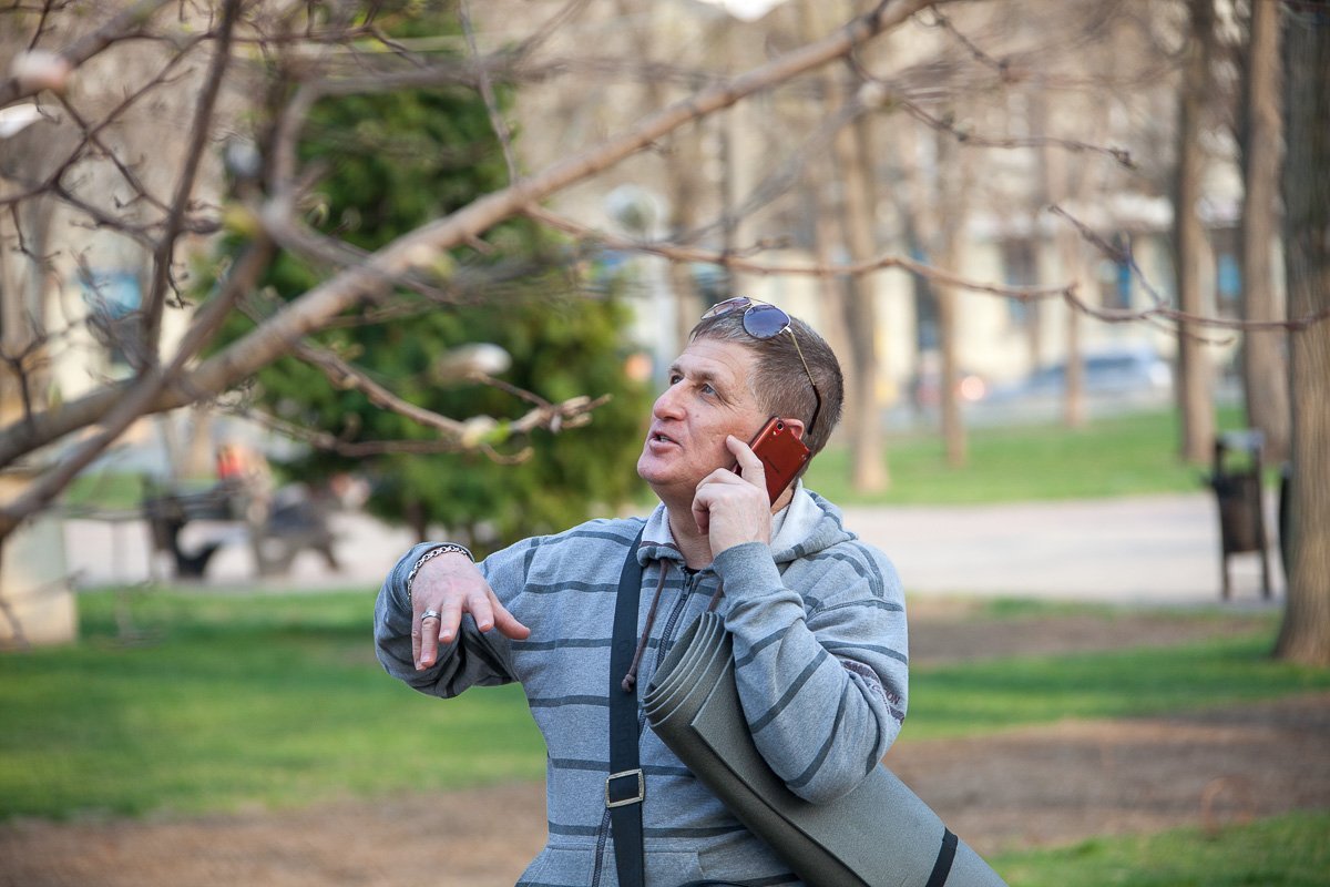 Даже в полнейшей суете, никто не может пройти мимо Даже в полнейшей суете, никто не может пройти мимо