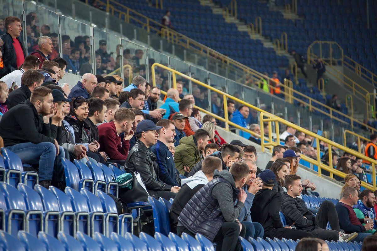 Сегодняшний матч начался в напряженной борьбе Сегодняшний матч начался в напряженной борьбе