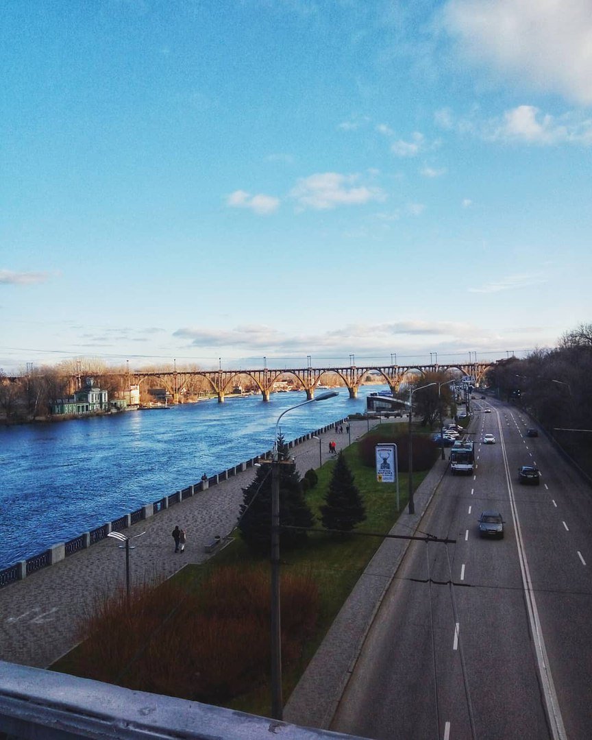 Холодный теплый Днепр. Фото: tryhub.a Холодный теплый Днепр. Фото: tryhub.a