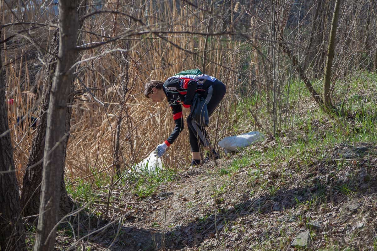 Мусор - не снег, сам не растает