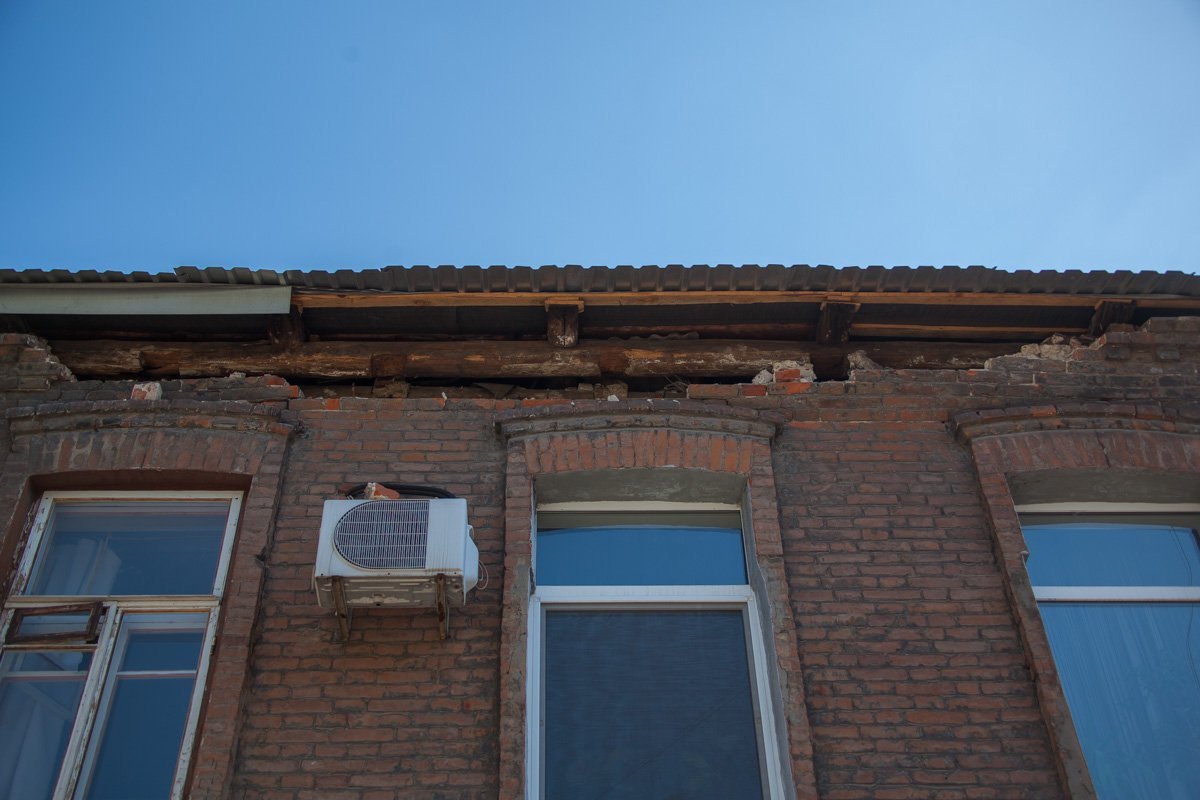 Дом может продолжить разрушаться