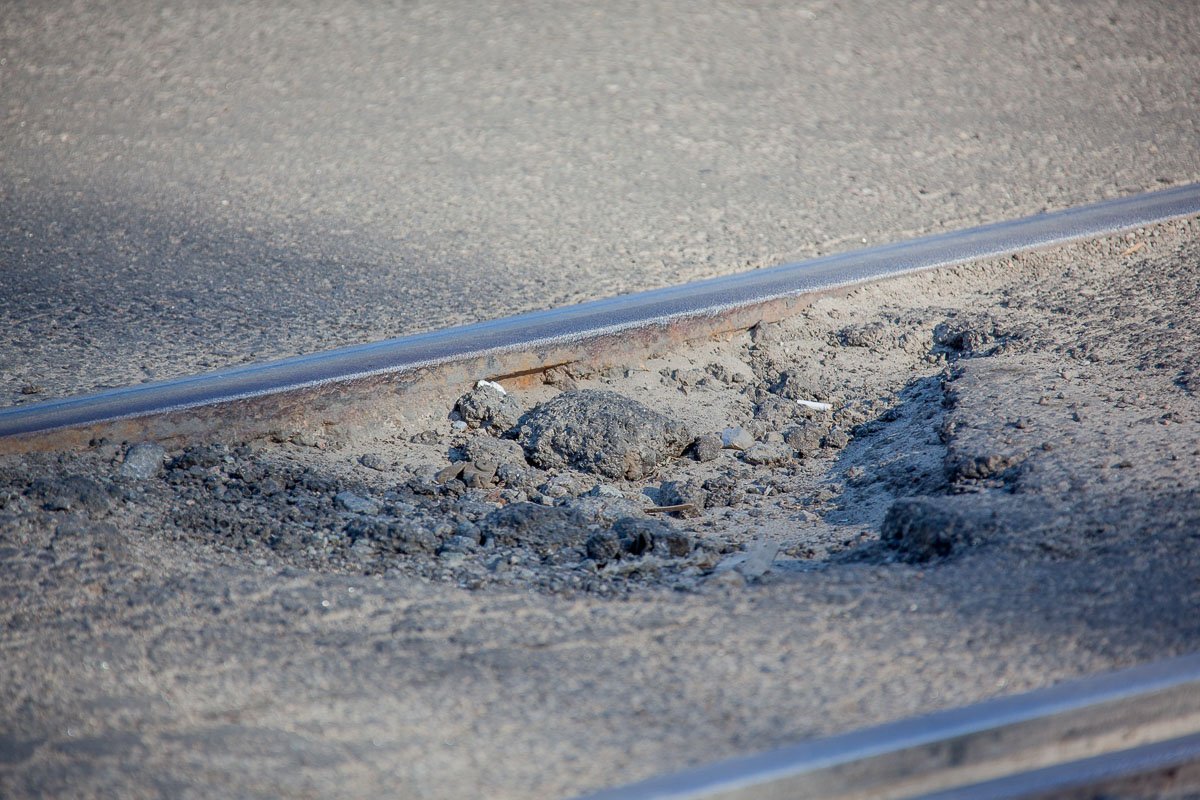 Дорожный "шпион" на трамвайном переезде