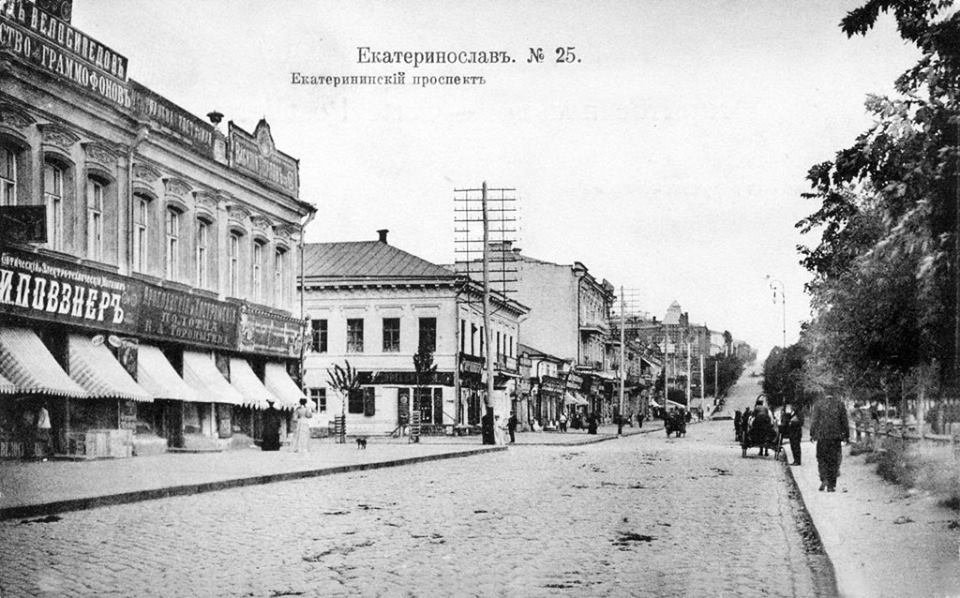 В каждом закоулке своя история В каждом закоулке своя история