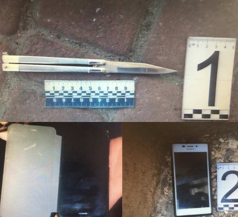 23-летние мужчины угрожая ножом отобрали два мобильных телефона 23-летние мужчины угрожая ножом отобрали два мобильных телефона