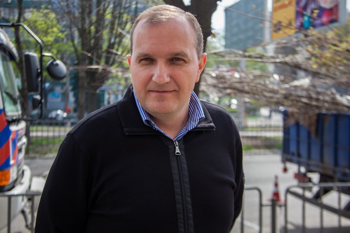 О планах по озеленению города рассказал директор КП «Горзеленстрой» Олег Плитченко О планах по озеленению города рассказал директор КП «Горзеленстрой» Олег Плитченко