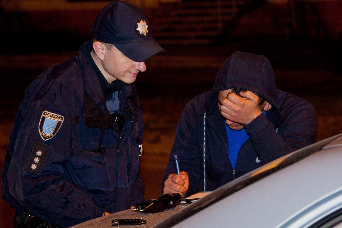 Подозреваемые не оказывали сопротивление Подозреваемые не оказывали сопротивление