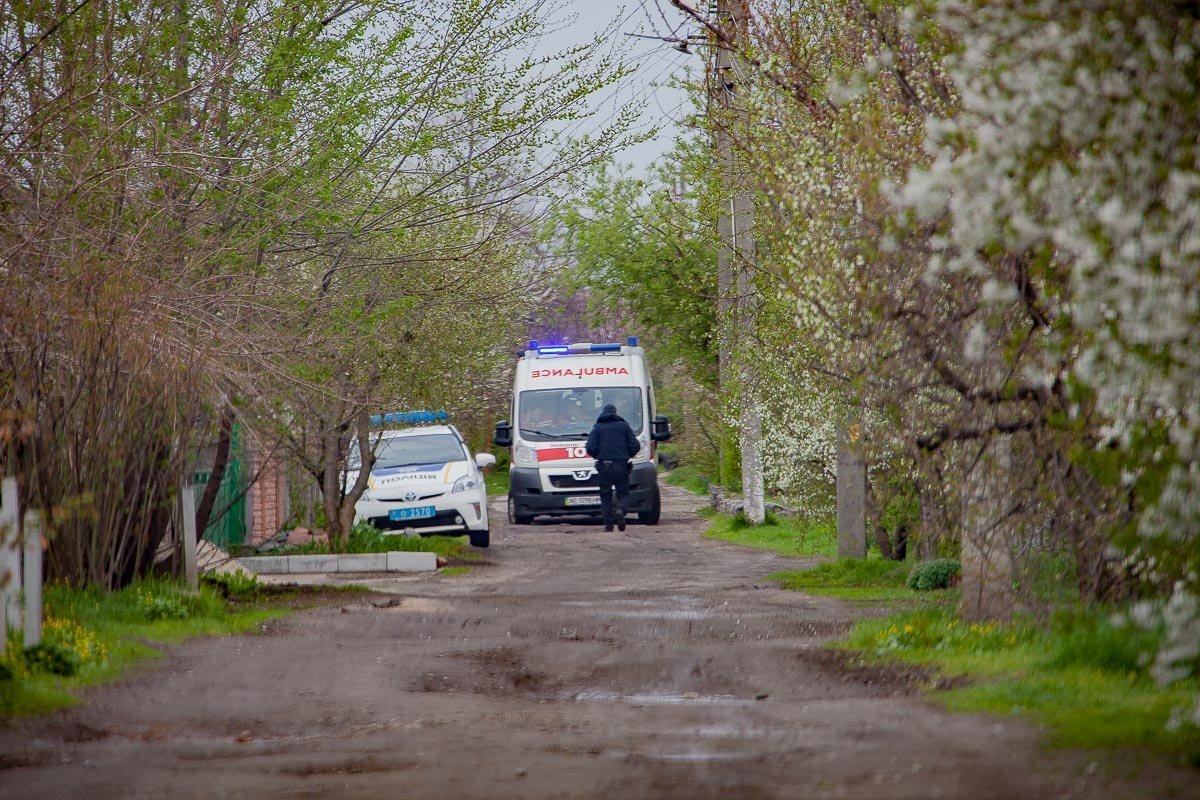 По данному адресу прибыла скорая помощь, которая констатировала смерть